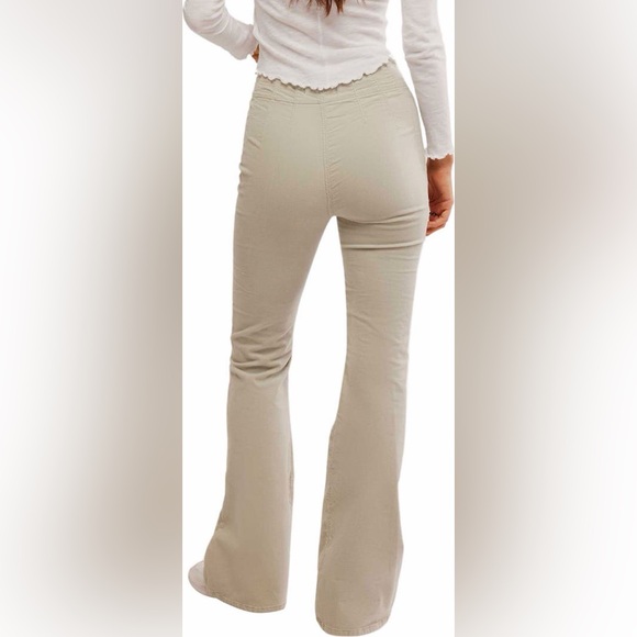 WE THE FREE Jayde Cord Flare Pants - 26 X 32 - Picture 4 of 10